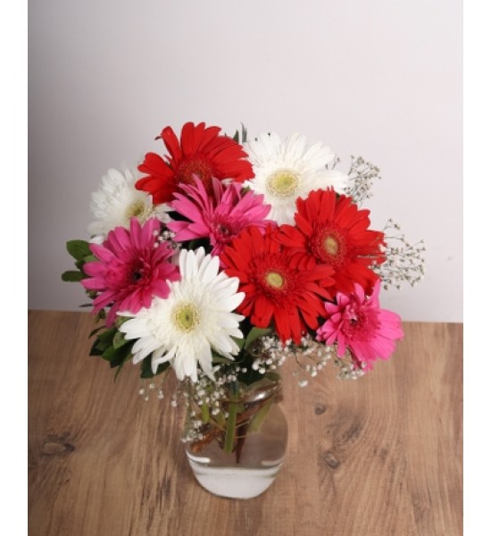 Gerbera Aşkı – Renkli Gerbera Buketi Gerbera Aşkı – Renkli Gerbera Buketi