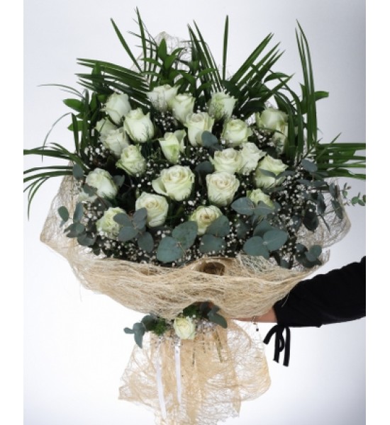 Beyaz Gül Zarafeti Buketi Beyaz Gül Zarafeti Buketi
