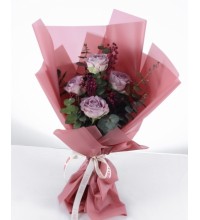 avanta Güller ve Eucalyptus Buketi avanta Güller ve Eucalyptus Buketi