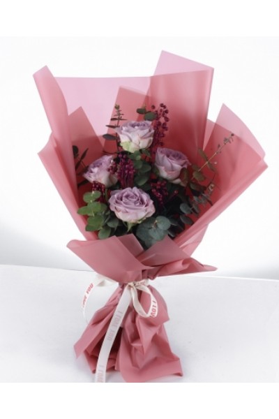 avanta Güller ve Eucalyptus Buketi avanta Güller ve Eucalyptus Buketi